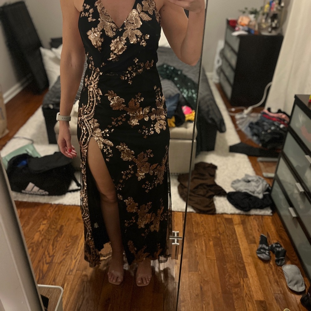 NWOT Black and Gold Backless Dress